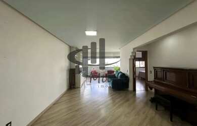 Imagem: O apartamento possui 3 Dormitórios, 1 Banheiro, 2 Vagas na