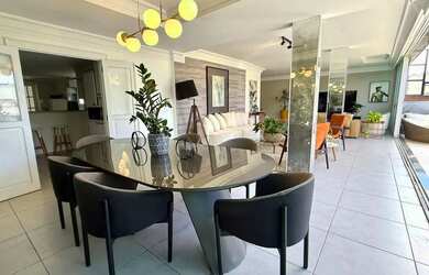 Imagem: O apartamento na cobertura possui 4 Dormitórios, 3 Banheiros