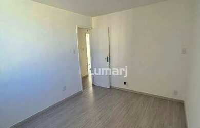 Imagem 7: Apartamento com 2 dormitórios à venda, 71 m² por R$ 270.000,00 - Centro...