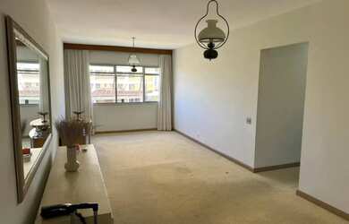 Imagem: O apartamento possui 3 Dormitórios, 2 Banheiros, 2 Vagas na