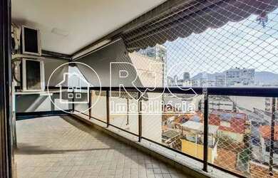 Imagem: O apartamento na cobertura possui 3 Dormitórios, 3 Banheiros