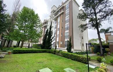 Imagem: O apartamento possui 2 Dormitórios, 2 Banheiros, 2 Vagas na