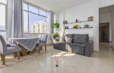 Imagem: O apartamento na cobertura possui 3 Dormitórios, 2 Banheiros