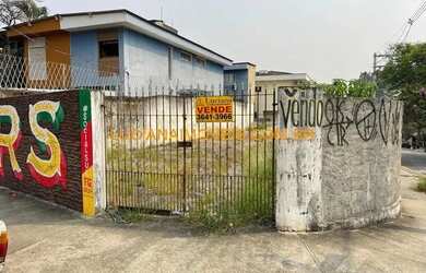 Imagem: O terreno possui 247m² de Área e está localizado em Vila