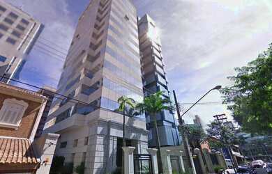 Imagem: O depósito possui 5 Vagas na garagem, 218m² de Área e está