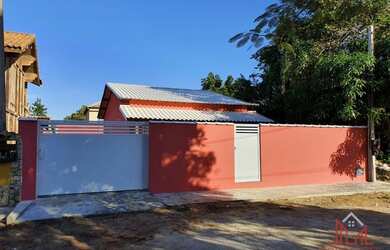 Imagem: A casa em condomínio possui 3 Dormitórios, 3 Banheiros, 3