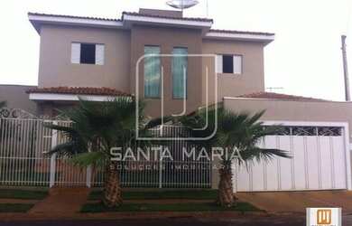 Imagem: A casa possui 3 Dormitórios, 3 Banheiros, 4 Vagas na garagem