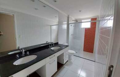 Imagem 7: Apartamento. Piscina, Churrasqueira, VarandaeGuarda roupa