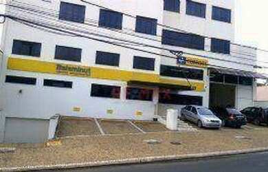 Imagem: O depósito possui 5 Vagas na garagem, 65m² de Área e está