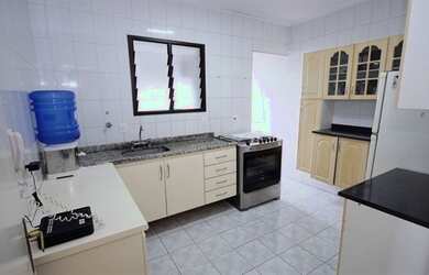 Imagem: O apartamento possui 3 Dormitórios, 2 Banheiros, 2 Vagas na