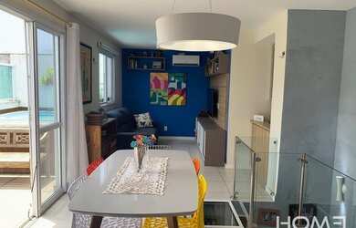 Imagem: O apartamento na cobertura possui 3 Dormitórios, 2 Banheiros