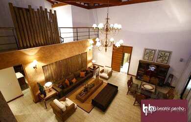 Imagem: A casa em condomínio possui 4 Dormitórios, 5 Banheiros, 4