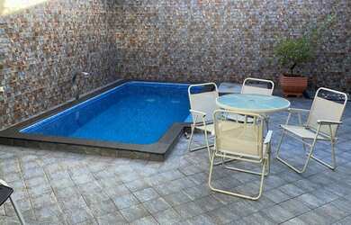 Imagem: A casa em condomínio possui 3 Dormitórios, 3 Banheiros, 2