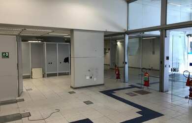 Imagem: O depósito possui 540m² de Área e está localizado em Campo