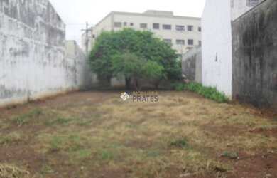 Imagem: O terreno e está localizado em Jardim Nazareth, São José