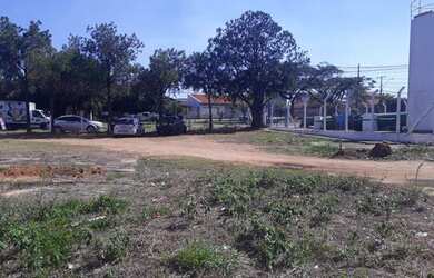 Imagem: O terreno possui 290m² de Área e está localizado em Joao