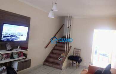 Imagem: O depósito possui 1 Vaga na garagem e 115m² de Área e está