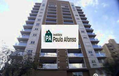 Imagem: O apartamento possui 3 Dormitórios, 1 Banheiro, 3 Vagas na