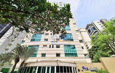 Imagem: O apartamento possui 4 Dormitórios, 5 Banheiros, 4 Vagas na