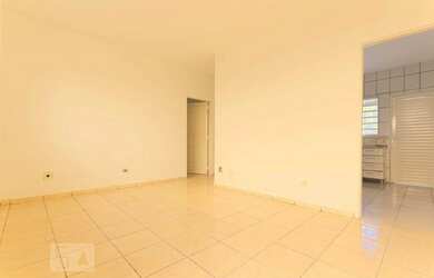 Imagem: A casa em condomínio possui 2 Dormitórios, 1 Banheiro, 1 Vaga