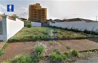 Imagem: O terreno possui 270m² de Área e está localizado em Jardim