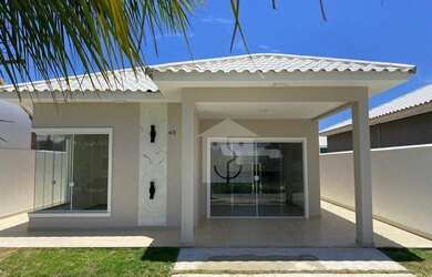 Imagem: A casa em condomínio possui 2 Dormitórios, 2 Banheiros, 98m²