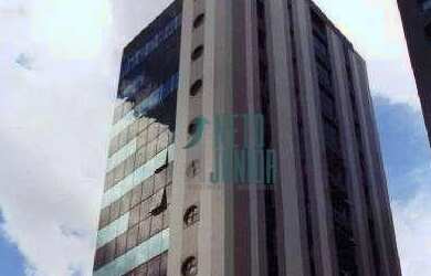 Imagem: O depósito possui 4 Vagas na garagem e 146m² de Área e está