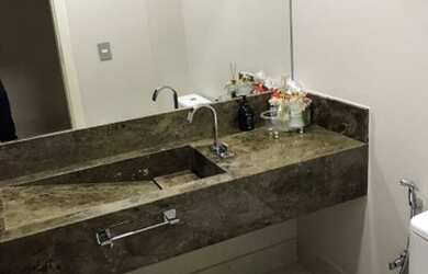 Imagem: O apartamento possui 4 Dormitórios, 5 Banheiros, 4 Vagas na