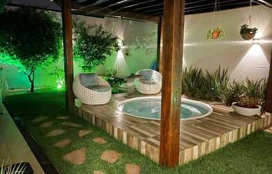 Imagem: A casa em condomínio possui 4 Dormitórios, 5 Banheiros, 5