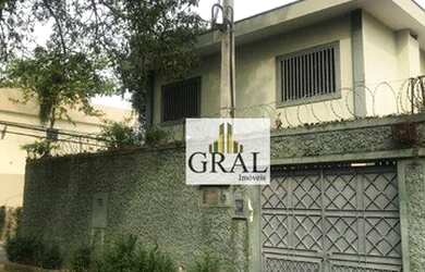 Imagem: O depósito possui 1 Vaga na garagem, 220m² de Área e está