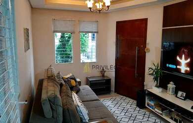 Imagem: A casa em condomínio possui 2 Dormitórios, 2 Banheiros, 1