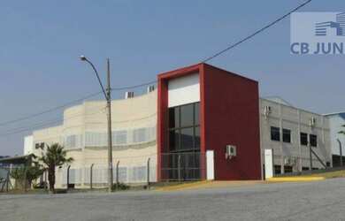 Imagem: O depósito possui 3.000m² de Área e está localizado em