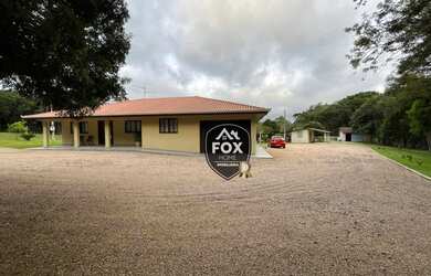 Imagem: A chácara possui 35000m² de Área e está localizado em Cruzeiro