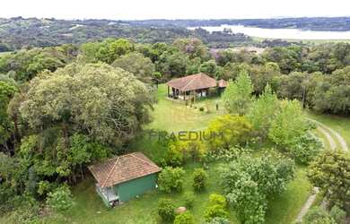 Imagem: A chácara possui 24.000m² de Área e está localizado em