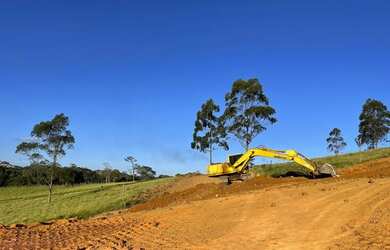 Imagem: O terreno possui 600m² de Área e está localizado em Centro