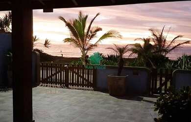 Imagem 5: Casa pé na Areia 3 suítes em uma das mais belas praias de Caraguatatuba