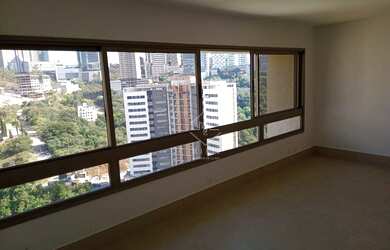 Imagem: O apartamento possui 4 Dormitórios, 5 Banheiros, 4 Vagas na