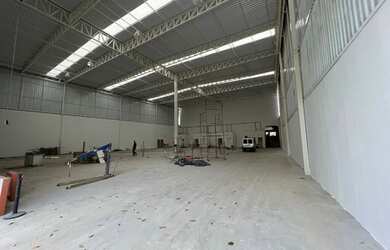 Imagem: O depósito possui 1.040m² de Área e está localizado em