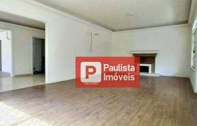 Imagem: O depósito possui 5 Vagas na garagem, 453m² de Área e está