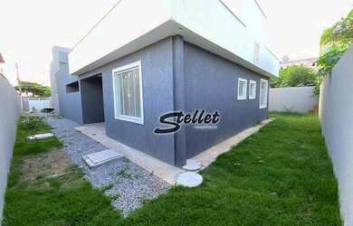 Imagem: A casa possui 2 Dormitórios, 2 Banheiros, 2 Vagas na garagem