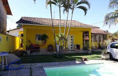 Imagem: A casa em condomínio possui 3 Dormitórios, 3 Banheiros, 3