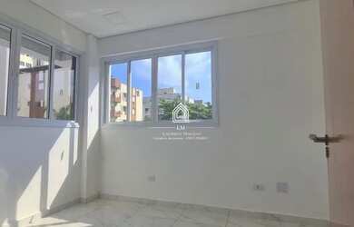 Imagem: O depósito possui 1 Vaga na garagem e 36m² de Área e está