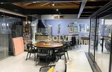 Imagem: A casa em condomínio possui 4 Dormitórios, 5 Banheiros, 4