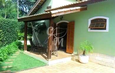 Imagem: A casa em condomínio possui 3 Dormitórios, 3 Banheiros, 5