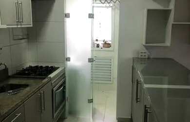 Imagem: O apartamento possui 2 Dormitórios, 2 Banheiros, 2 Vagas na