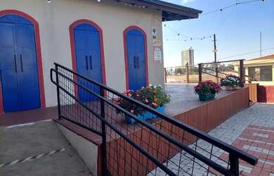 Imagem: A casa possui 3 Dormitórios, 4 Banheiros, 150m² de Área e