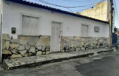 Imagem: A casa em condomínio possui 2 Dormitórios, 1 Banheiro, 1 Vaga