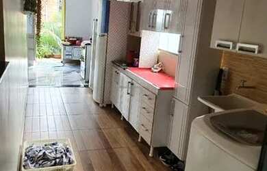 Imagem 2: Linda casa mista. 366m² de Área, 2 Banheirose3 Dormitórios