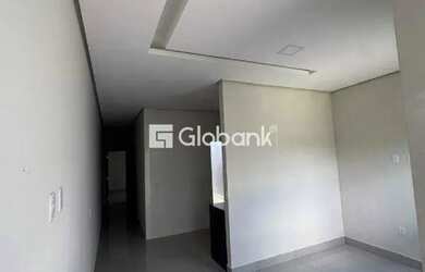 Imagem 10: Casa à Venda em Vila Anália, Montes Claros MG 2 Quartos, Financiamento...