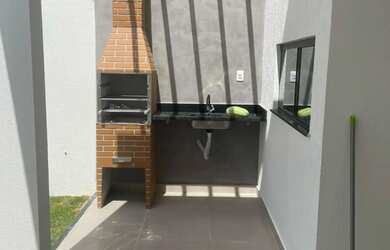 Imagem 5: Vendo Casa no Luar da Barra